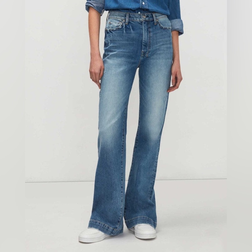 7 For All Mankind Ultra High Rise Dojo Jeans in Pinyon Whiskered Blue Women’s 28
